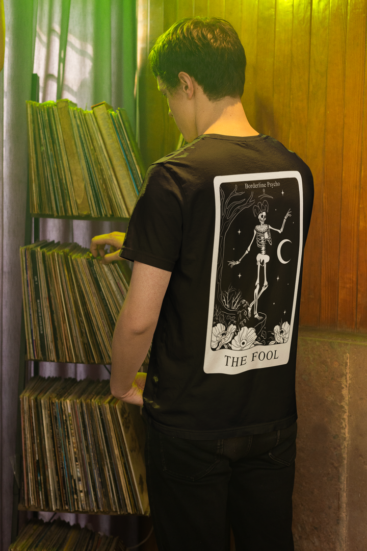 Borderline Psycho Black T-Shirt Unisex - The Fool Tarot